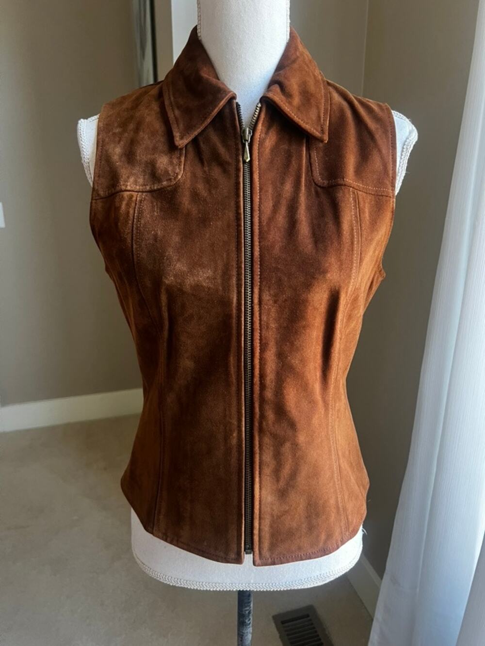 Ann Taylor brown suede cowgirl vest jacket size S